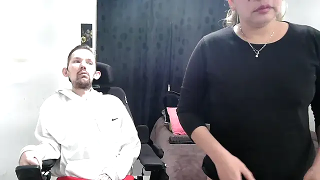 Sophia and Thomas online show from 02.24.25