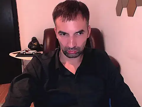 Leo 1617 online show from 10.17.25