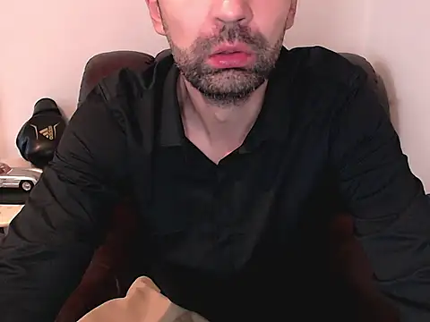 Leo 1617 online show from 10.20.25