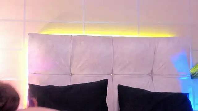 Karito-28 online show from 10.14.25