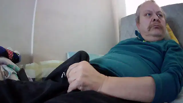 Snapshot of amylrmm1903 chatting on 01.19.25 amylrmm1903 online show from 01.19.25