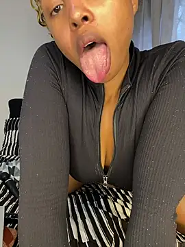 NickyBabes online show from 03.05.26