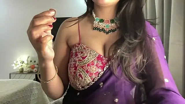 Wild Fantasy 7 online show from 10.22.25