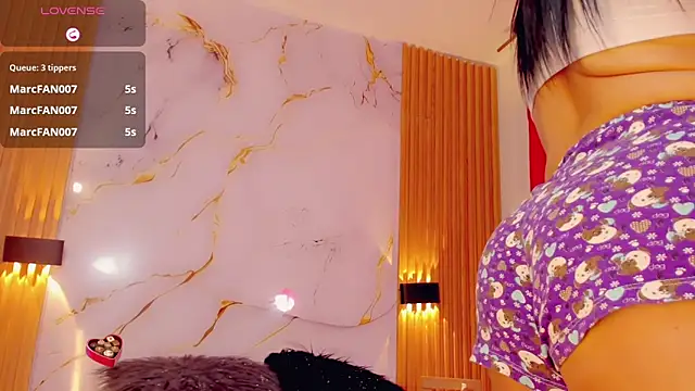 BrendaSquirtx online show from 01.21.25