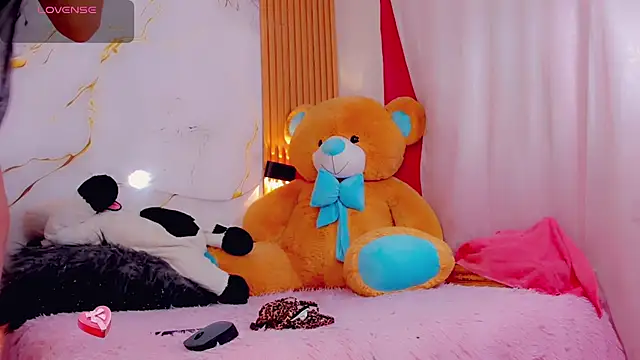 BrendaSquirtx online show from 02.26.25