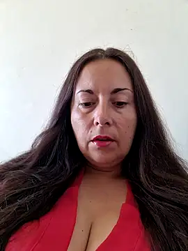 Snapshot of SelieAlMio chatting on 06.17.26 SelieAlMio online show from 06.17.26