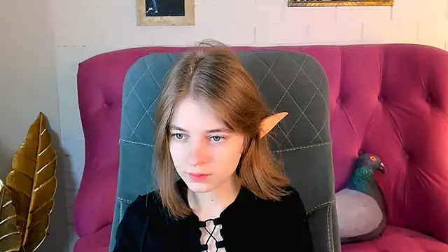 TinaDavil online show from 12.04.24