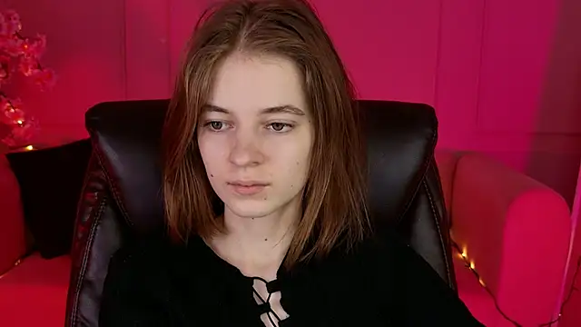 TinaDavil online show from 12.08.24