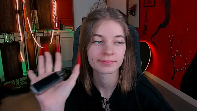 TinaDavil online show from 01.09.25