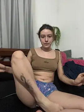 Ginger Foxy online show from 04.22.26