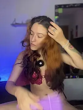 Snapshot of Ginger_Foxy chatting on 05.30.26 Ginger Foxy online show from 05.30.26