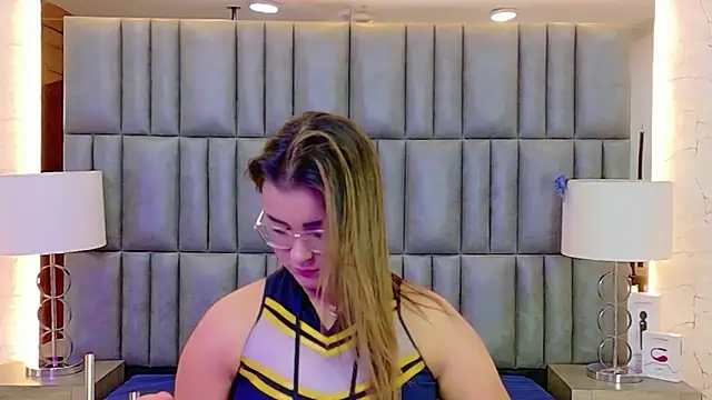 ZoehRoux online show from 12.01.25