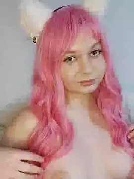 Snapshot of Ekaterina27 chatting on 12.16.24 Ekaterina27 online show from 12.16.24