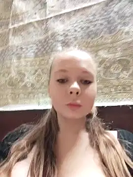 Snapshot of Ekaterina27 chatting on 02.26.26 Ekaterina27 online show from 02.26.26