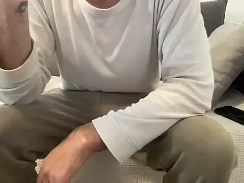 4small4inchlol online show from 03.07.26