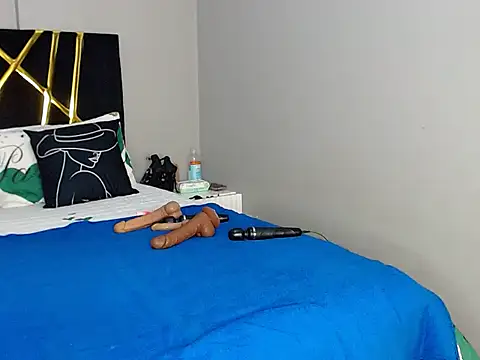 MissBigNipples online show from 11.03.25