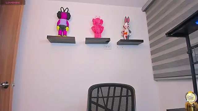 Gangster Girl online show from 03.24.26