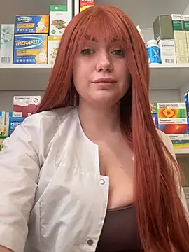 Maya Willis online show from 02.12.26