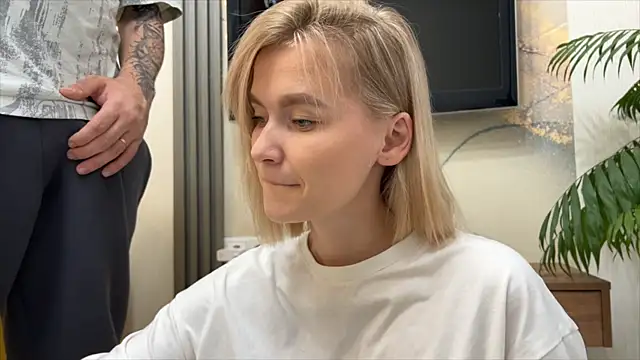 Adelovenick online show from 11.02.25