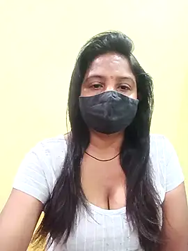 Snapshot of Simran-Simran chatting on 10.07.25 Simran-Simran online show from 10.07.25