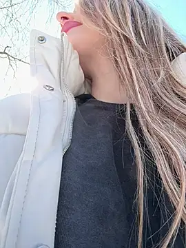 Snapshot of AvaShayy chatting on 02.23.25 AvaShayy online show from 02.23.25