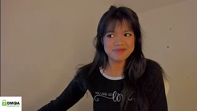 Snapshot of meganthompsonn22 chatting on 11.06.25 meganthompsonn22 online show from 11.06.25