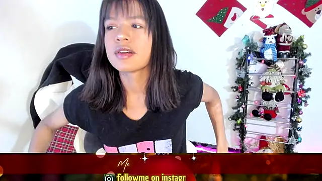 Snapshot of meganthompsonn22 chatting on 12.16.25 meganthompsonn22 online show from 12.16.25