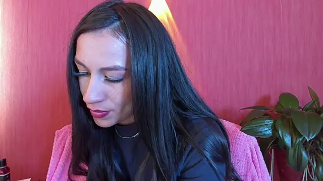 EmiGomez  online show from 01.31.26