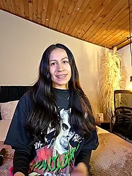 EmiGomez  online show from 03.21.26