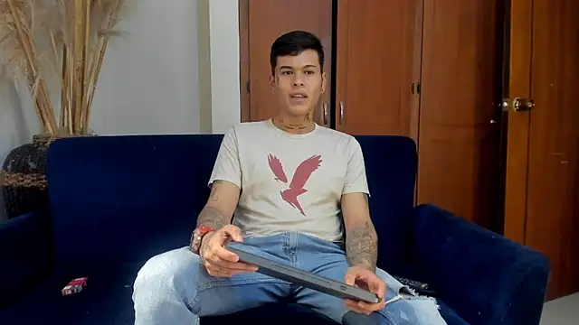 jamesinked  online show from 11.23.25