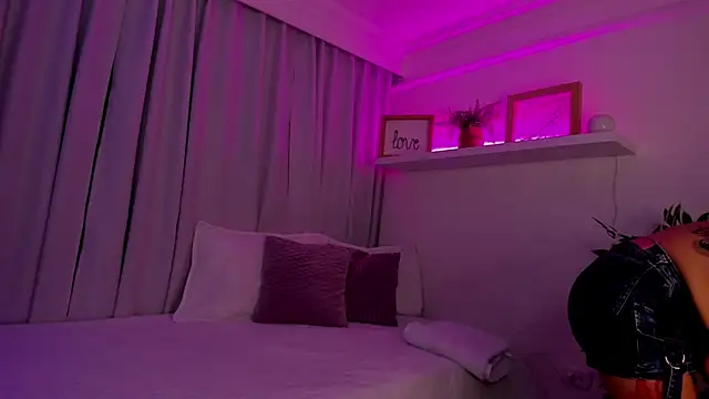 susyy7 online show from 11.03.25