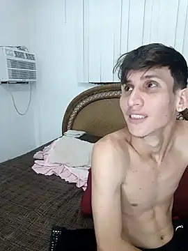 Milfvalesk online show from 12.19.25