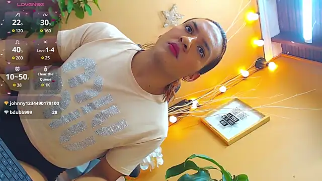 Snapshot of aslyhernandez_7 chatting on 03.07.25 aslyhernandez 7 online show from 03.07.25