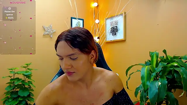 Snapshot of aslyhernandez_7 chatting on 03.12.25 aslyhernandez 7 online show from 03.12.25