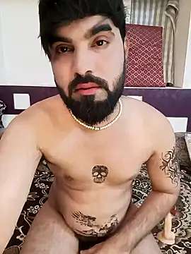 Snapshot of Chris_Strokes_69 chatting on 02.04.25 Chris Strokes 69 online show from 02.04.25