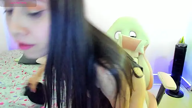 Snapshot of sophie_pazz chatting on 12.06.24 sophie pazz online show from 12.06.24