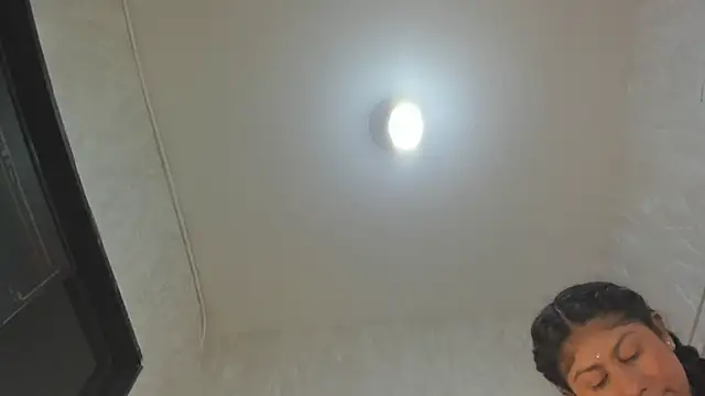 Victoriaa millers online show from 10.30.25