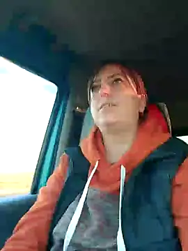 larylary6969 online show from 12.19.24