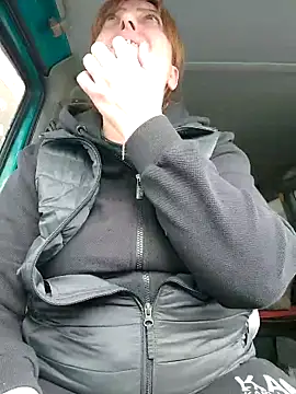 larylary6969 online show from 02.17.25