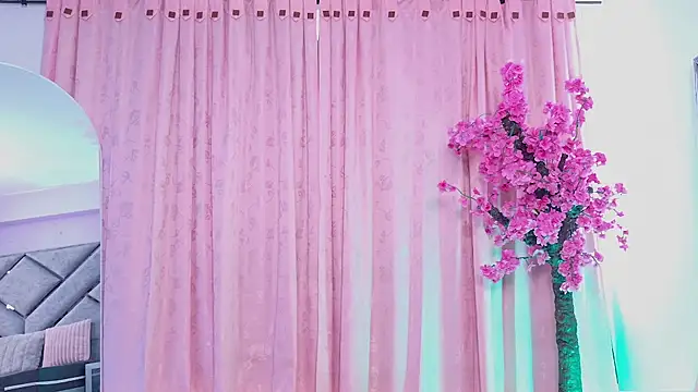 Snapshot of Elith_noa chatting on 01.08.26 Elith noa online show from 01.08.26