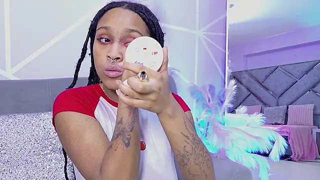 Snapshot of Elith_noa chatting on 01.10.26 Elith noa online show from 01.10.26