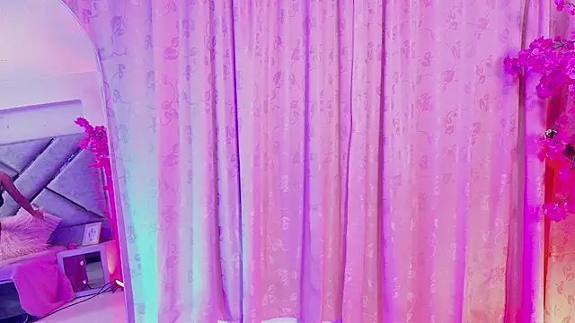 Snapshot of Elith_noa chatting on 01.13.26 Elith noa online show from 01.13.26