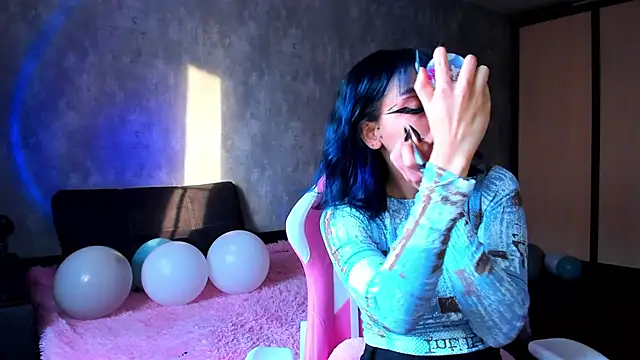 Asuna yuuki    online show from 12.18.24