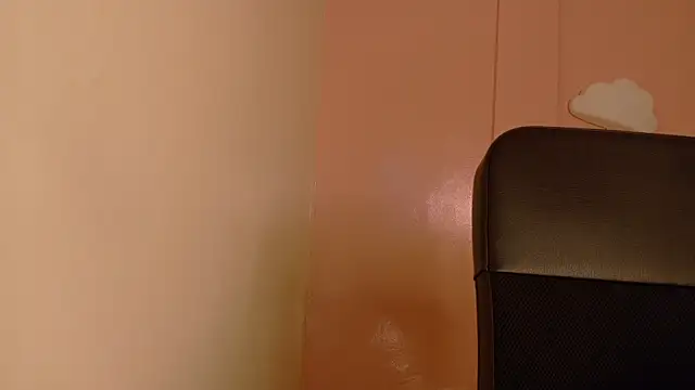 briannajackson  online show from 12.04.25