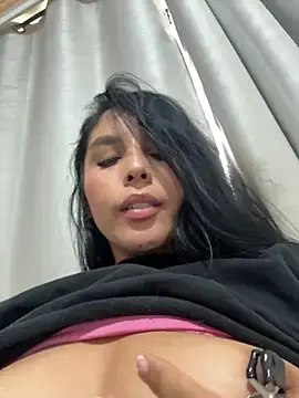 Snapshot of _miaquevedo_ chatting on 06.03.26 miaquevedo online show from 06.03.26
