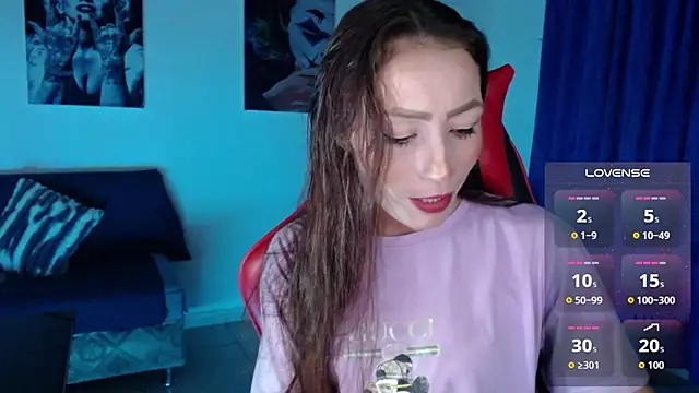 Sara-Guzman1 online show from 04.15.26