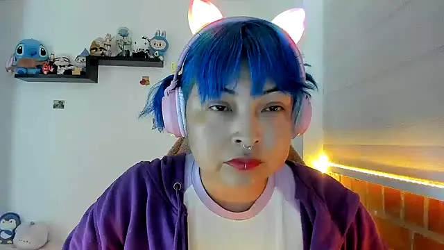 Shaddycute  online show from 11.05.25