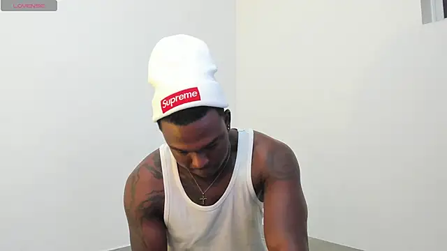 Troykhalil online show from 11.18.25