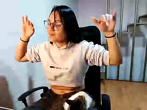 Jessie Desire online show from 01.12.25