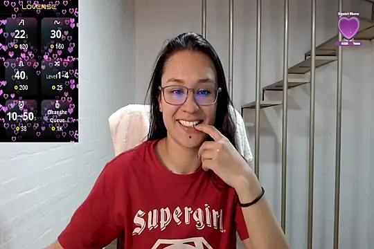 Jessie Desire online show from 10.11.25